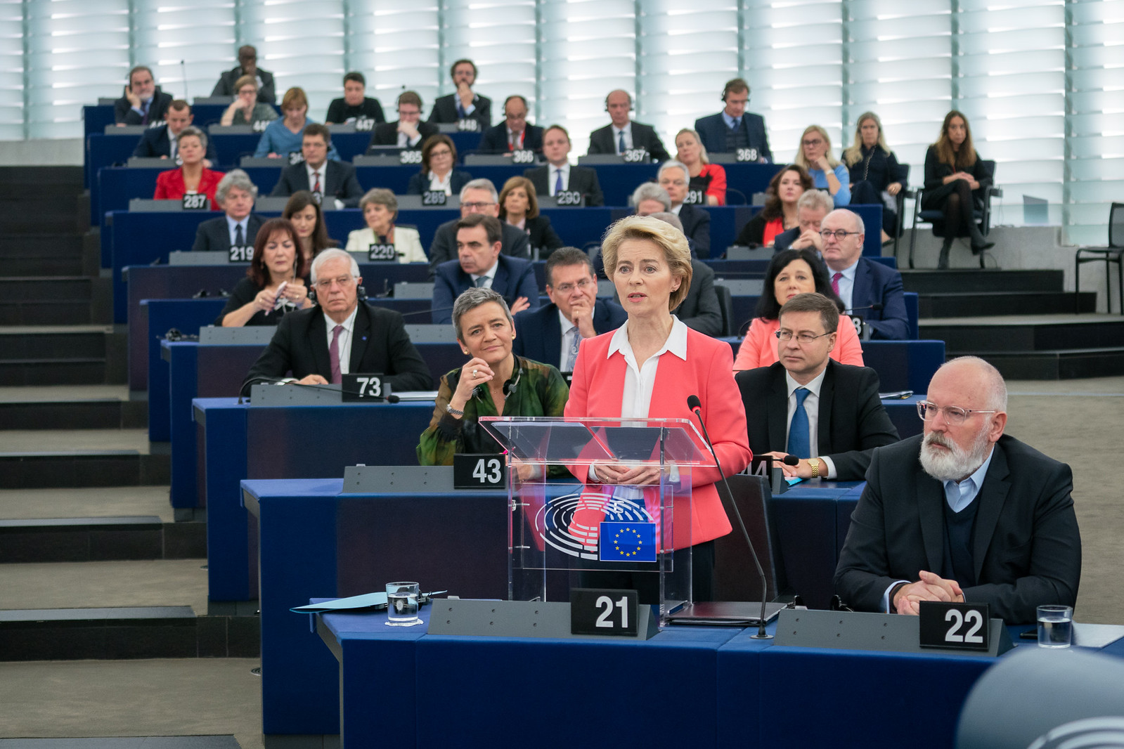 Brussels Speed Rules and Congestion Shape Resident Daily Routines