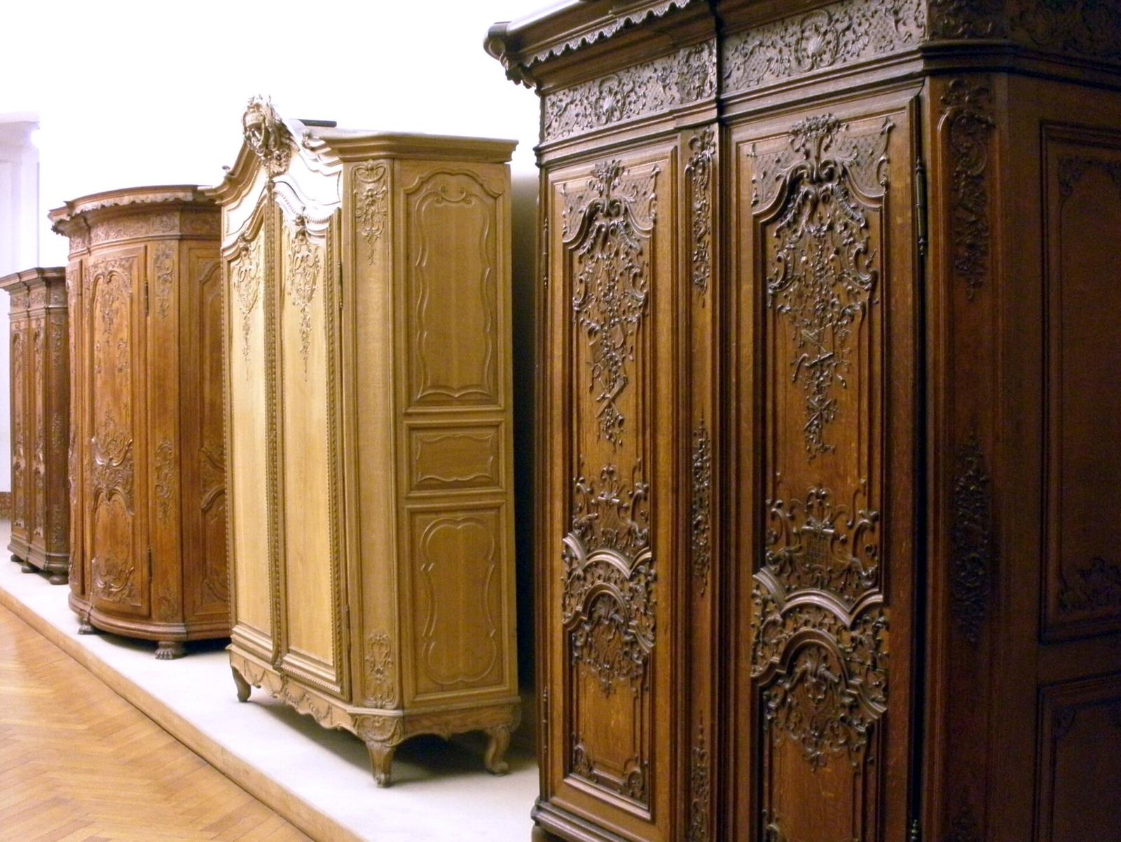 Brussels, Royal Museums of Art and History, 18th c furniture